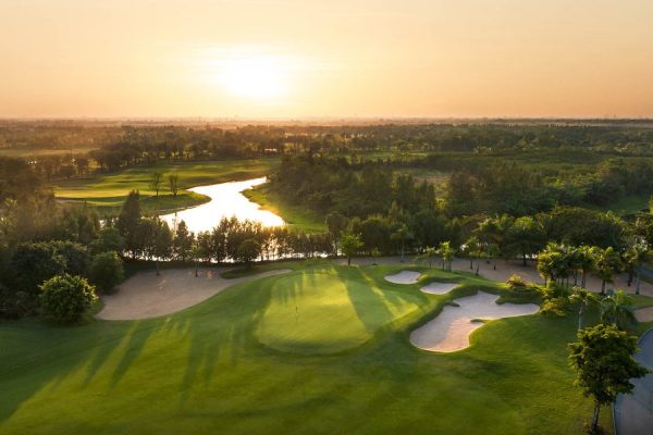 GolfCourses2